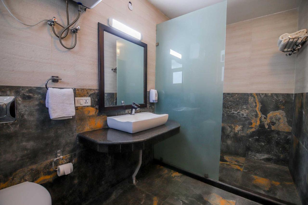 Mistletoe House By Veo - Part Of Stayvista บีมตาล ภายนอก รูปภาพ